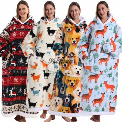 Christmas Super Long Flannel Blanket Hoodie – Unisex Cold-Proof Fleece Nightgown with Sleeves