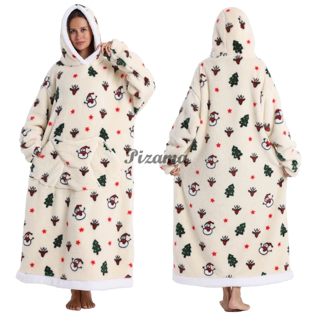 Christmas Super Long Flannel Blanket Hoodie – Unisex Cold-Proof Fleece Nightgown with Sleeves
