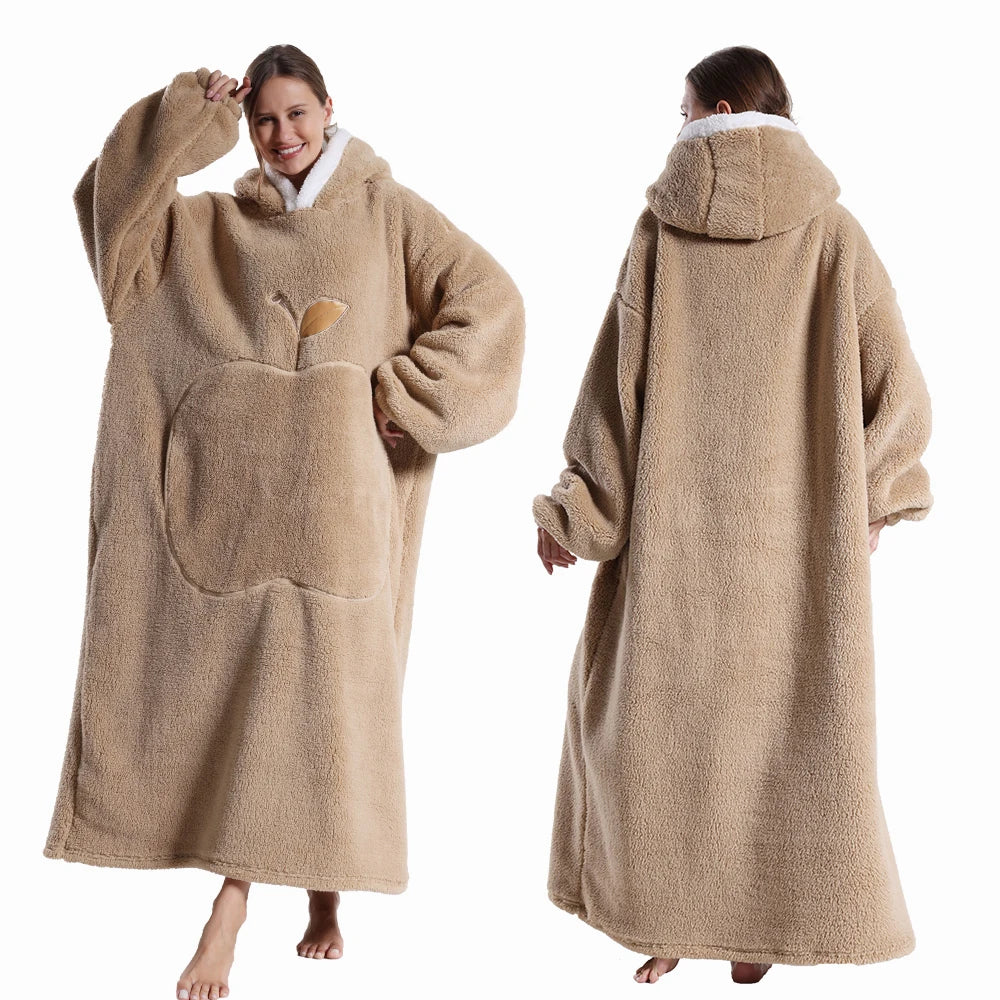 Extra-Long Hooded Flannel Blanket with Sleeves – Cozy Winter Wearable Throw for Men & Women